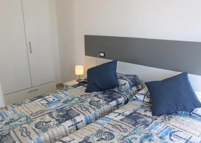 Aurora Бибионе